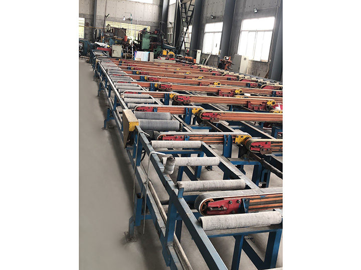 鋁材擠壓機